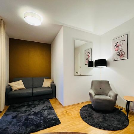 Stylish Apartment Naehe Hbf-Tiefgarage-Lift ฮันโนเวอร์ ภายนอก รูปภาพ