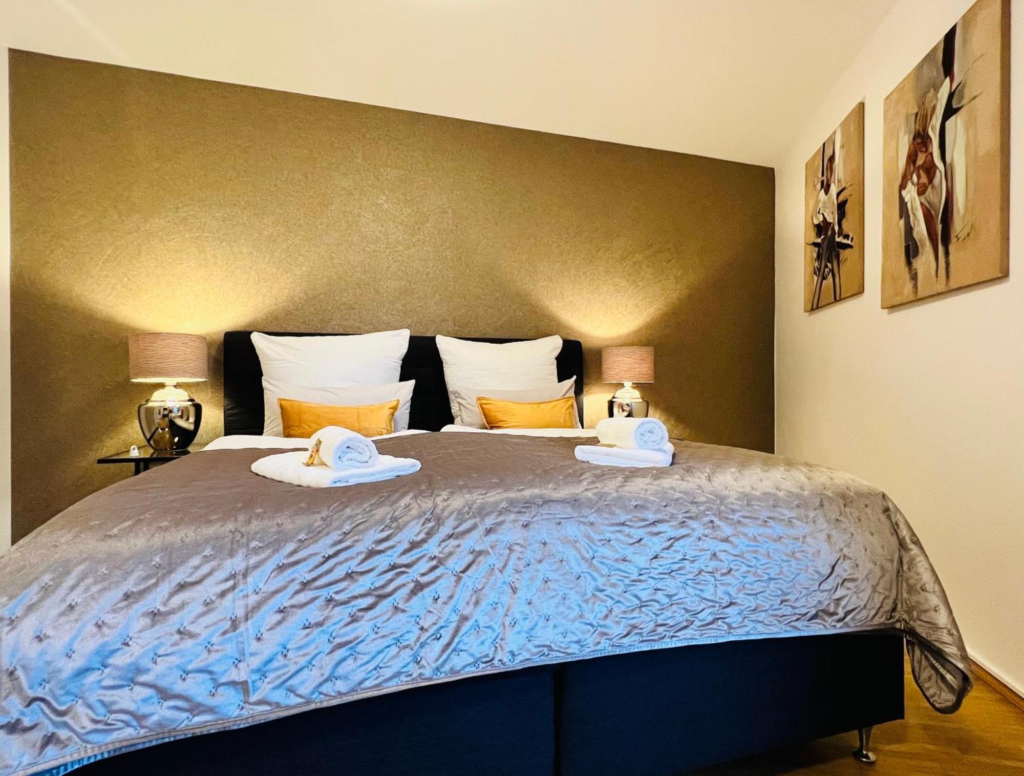 Stylish Apartment Naehe Hbf-Tiefgarage-Lift ฮันโนเวอร์ ภายนอก รูปภาพ