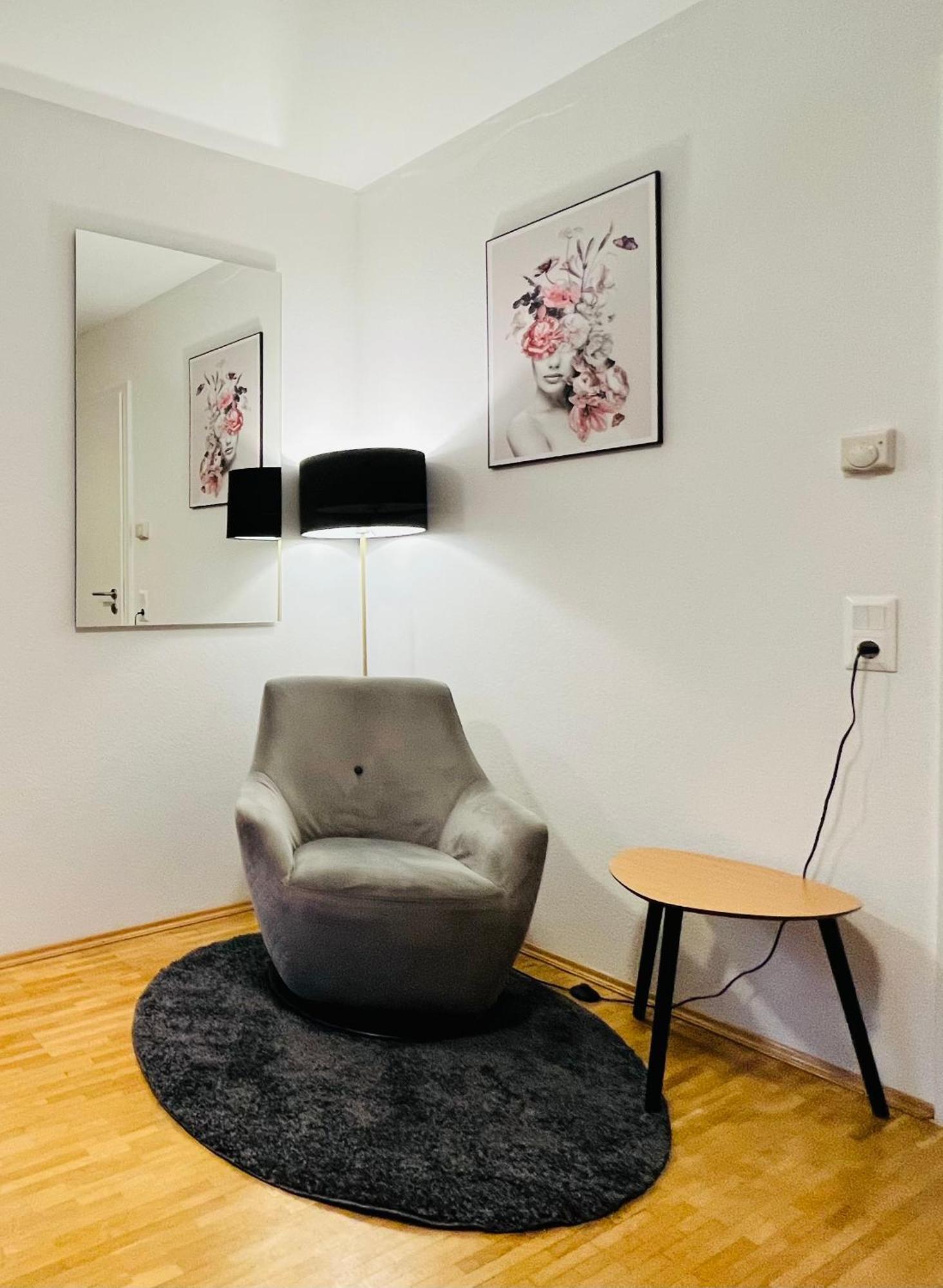 Stylish Apartment Naehe Hbf-Tiefgarage-Lift ฮันโนเวอร์ ภายนอก รูปภาพ