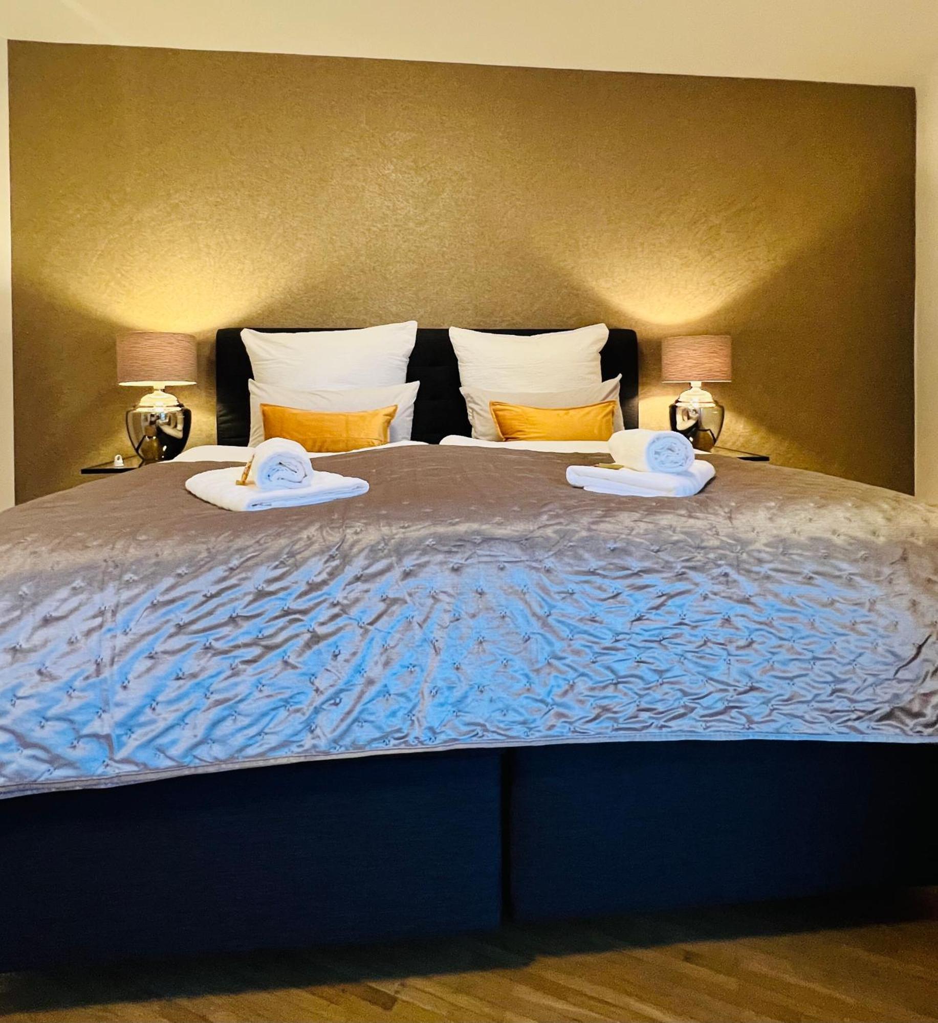 Stylish Apartment Naehe Hbf-Tiefgarage-Lift ฮันโนเวอร์ ภายนอก รูปภาพ