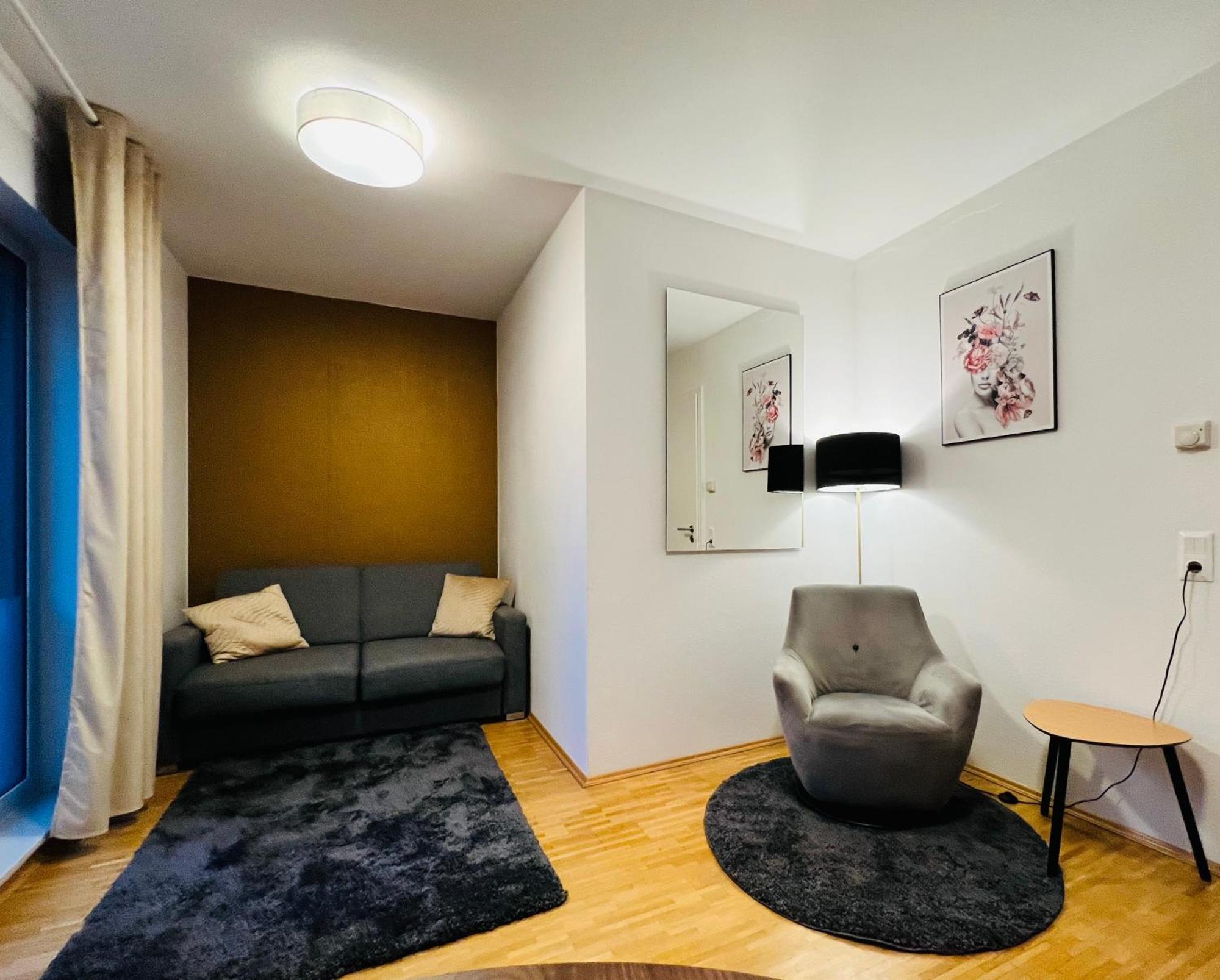 Stylish Apartment Naehe Hbf-Tiefgarage-Lift ฮันโนเวอร์ ภายนอก รูปภาพ