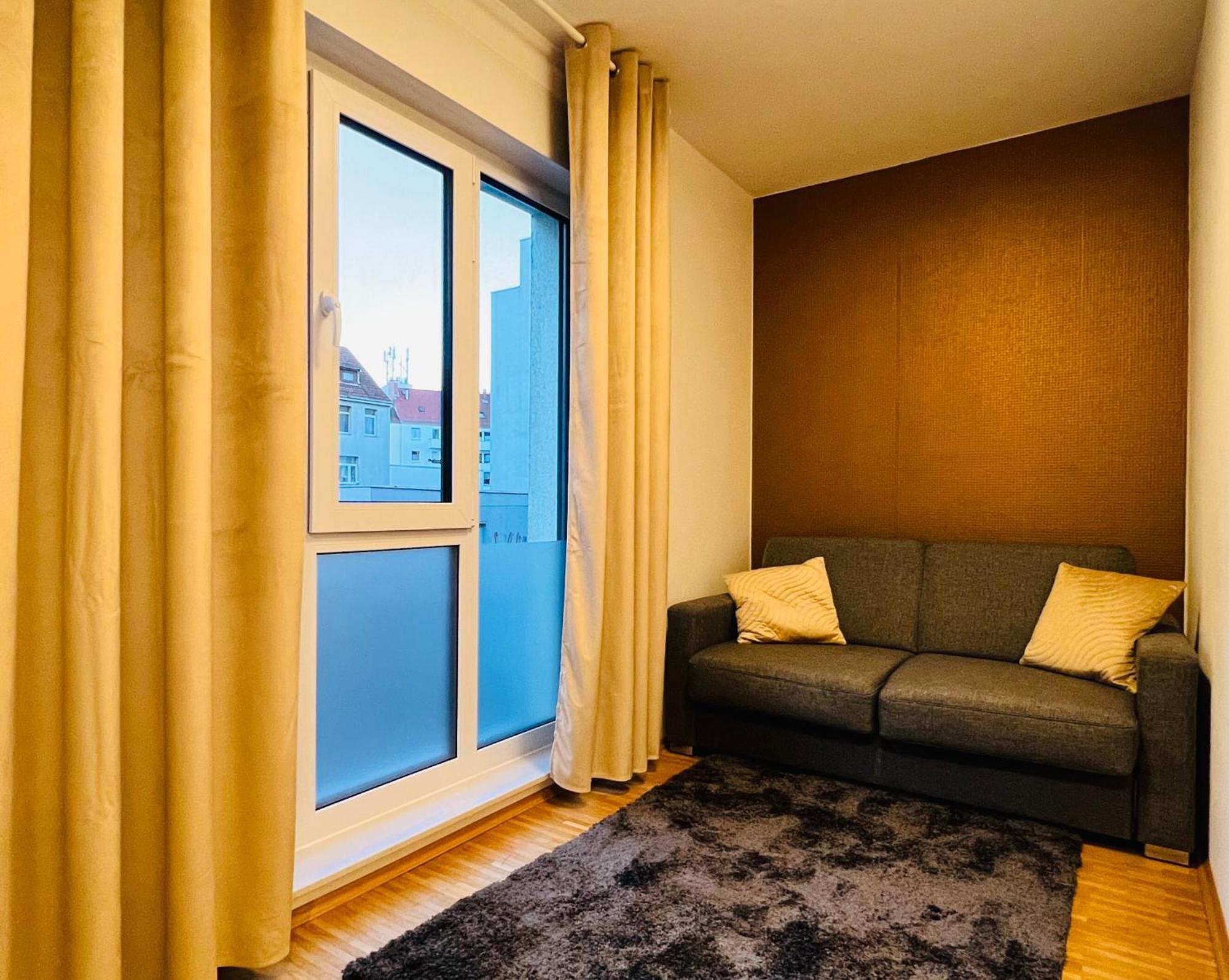 Stylish Apartment Naehe Hbf-Tiefgarage-Lift ฮันโนเวอร์ ภายนอก รูปภาพ